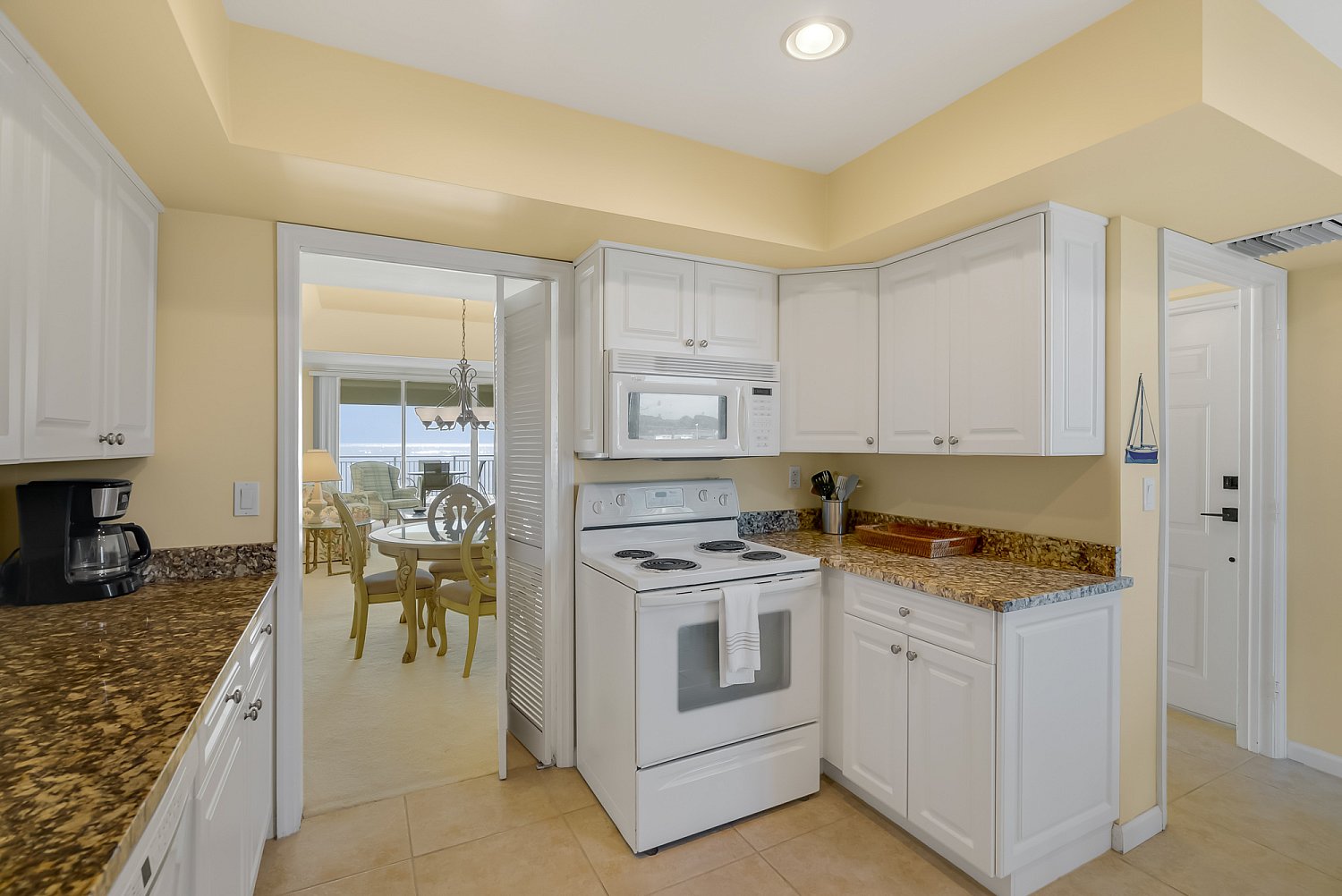 5000 Highway A1A Apt 210, Vero Beach, FL 32963 